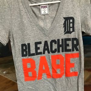 PINK Detroit T-shirt